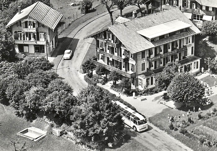 Fliegeraufnahme Kinderheim des Alpes, Waldegg / Foto bearbeitet: Heinz Rieder